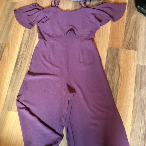 Nordstrom cropped ruffle-sleeve jumpsuit - Picture 1 of 3